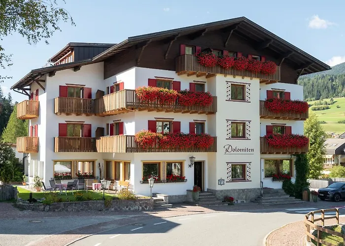 Hotel Dolomiten