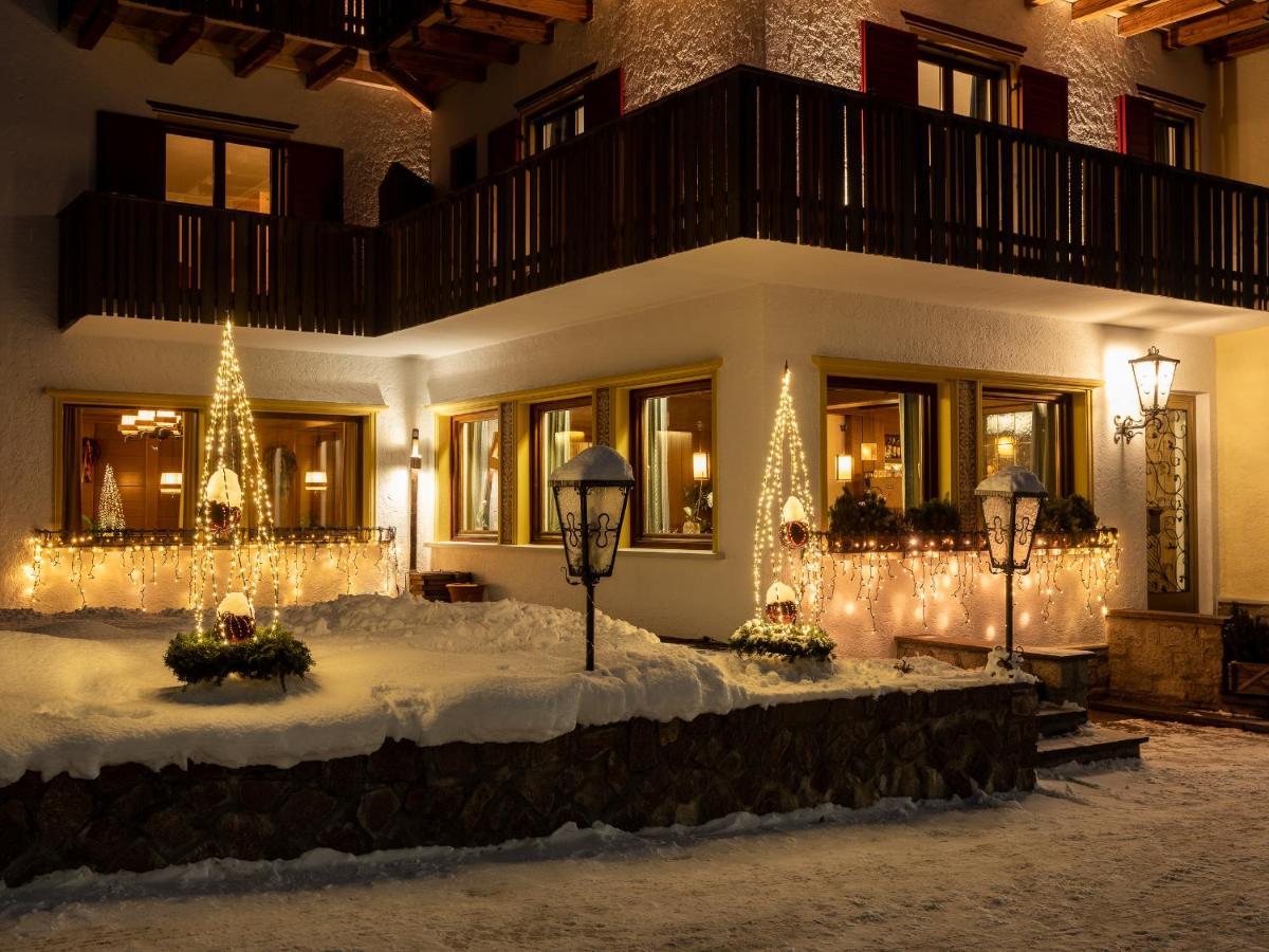 Hotel Dolomiten 3*